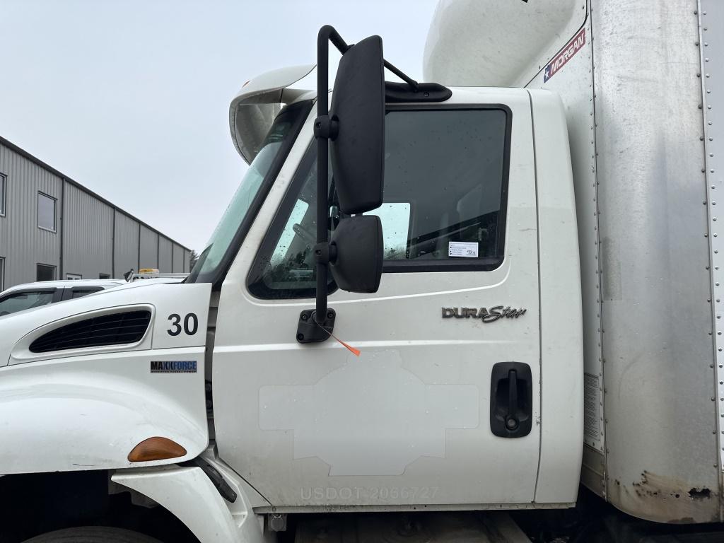 2012 International 4400 Box Truck