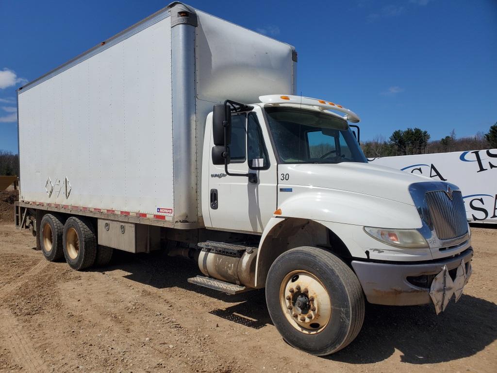 2012 International 4400 Box Truck