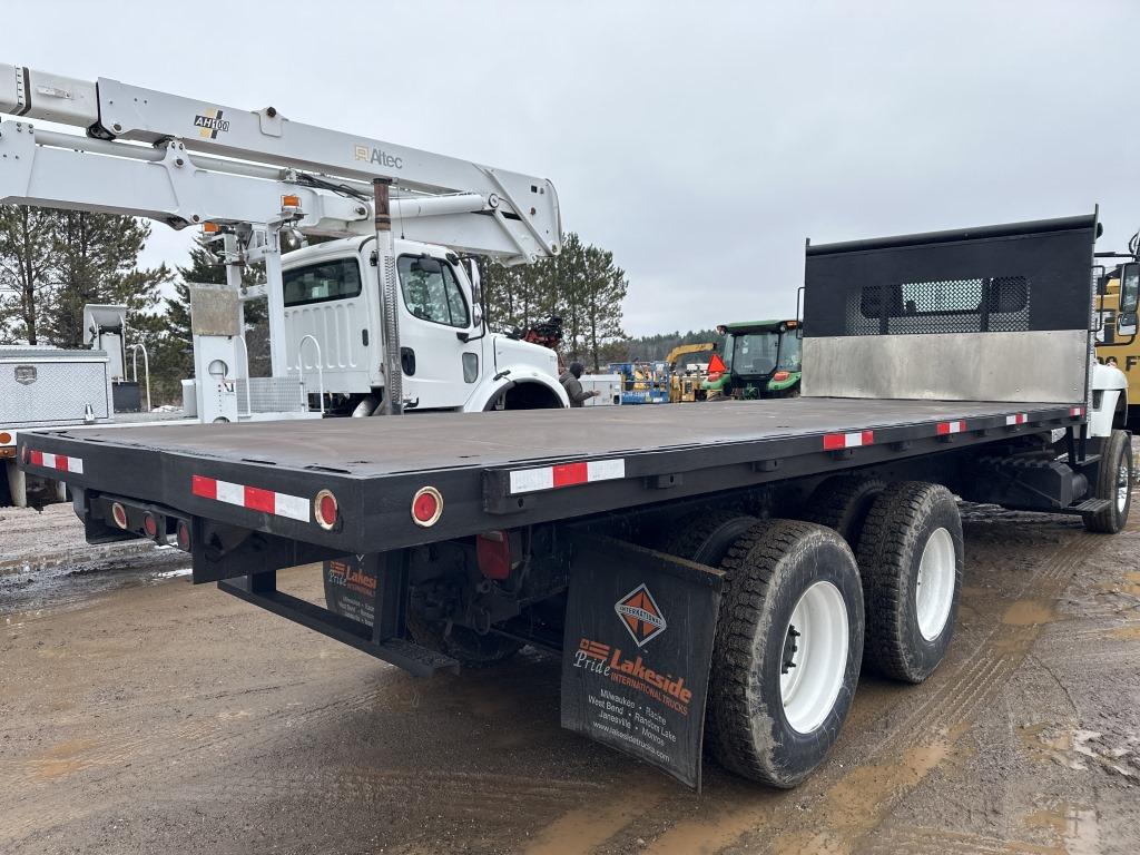 2011 International Work Star Flatbed Truck