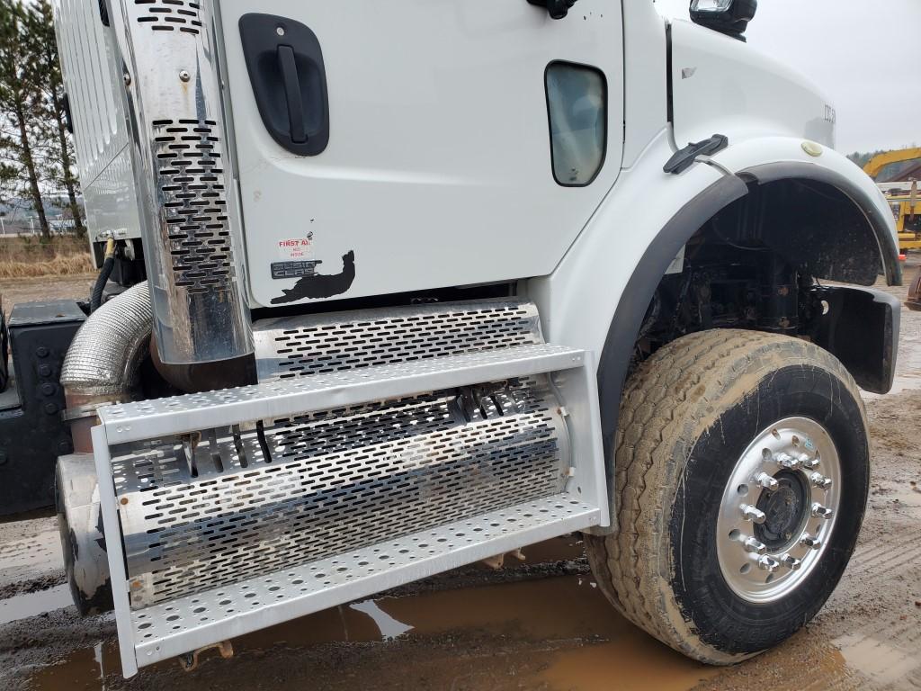 2009 Freightliner M2 6x6 Bucket Truck