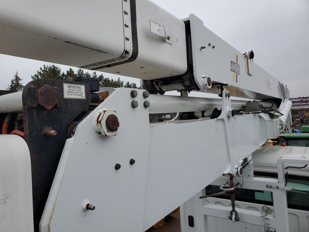 2009 Freightliner M2 6x6 Bucket Truck