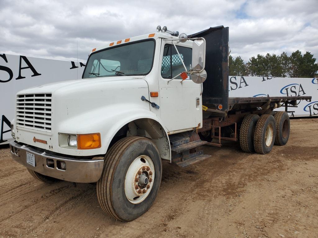 1991 International 4900 Cab And Chassis Truck