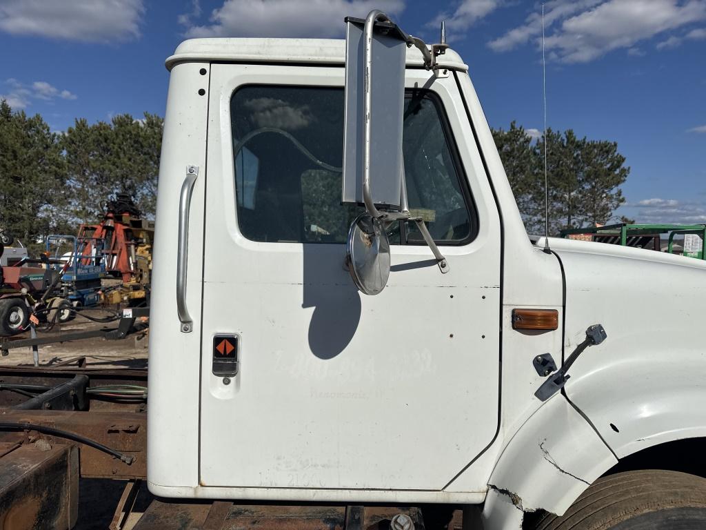 1991 International 4900 Cab And Chassis Truck