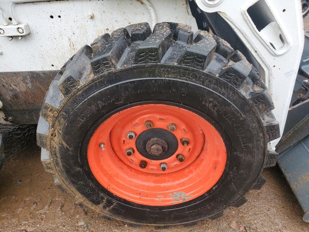 Bobcat S175 Skid Steer