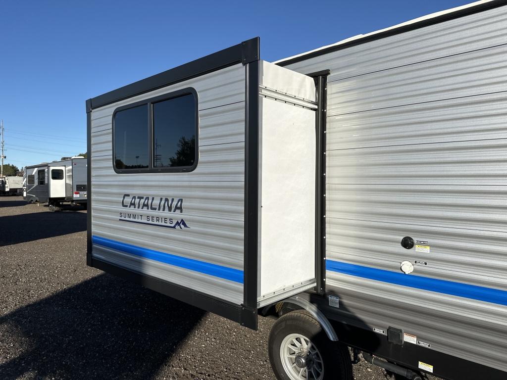 2022 Coachmen Catalina Summit 184bhs Camper