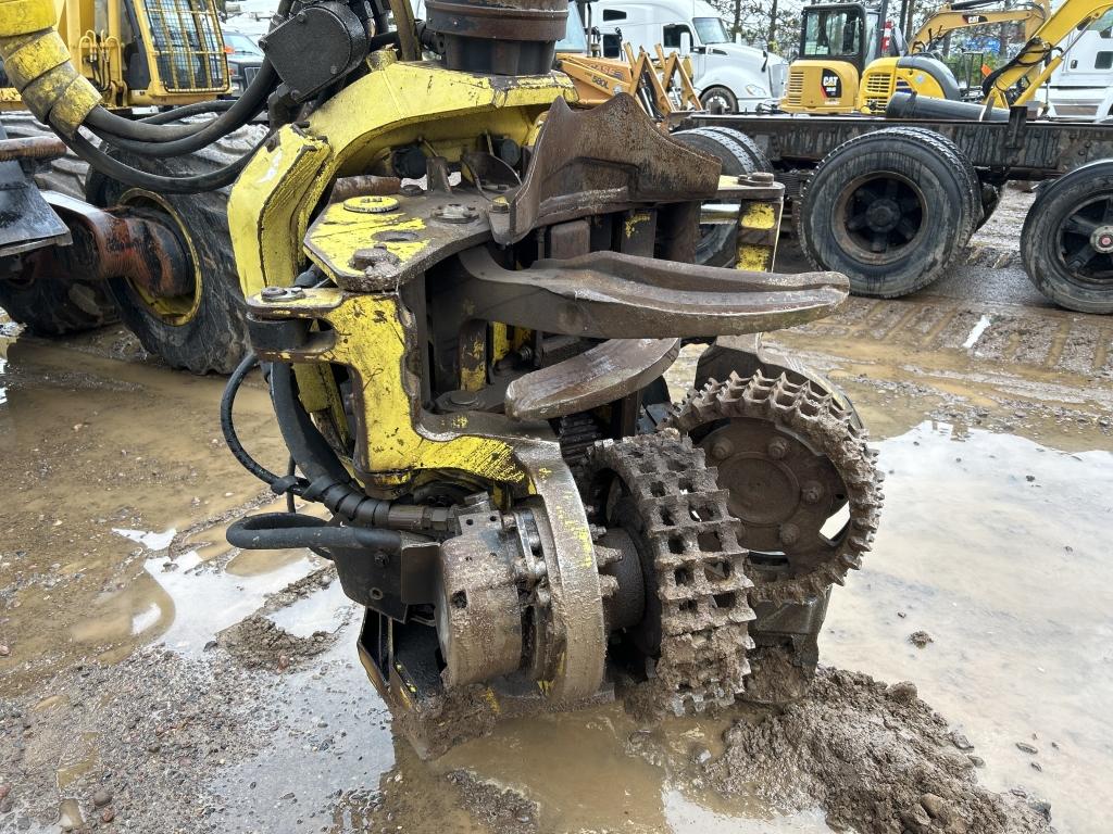 2012 John Deere 1270e Harvester