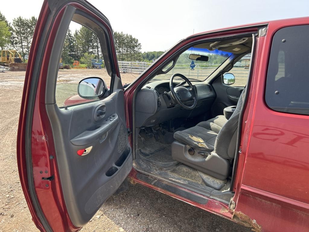 2001 Ford F150 4x4 Pickup Truck