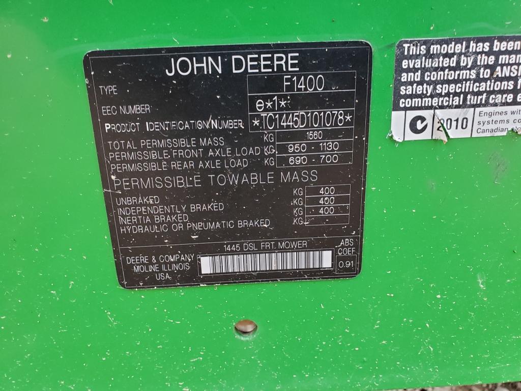 John Deere 1445 Lawn Mower