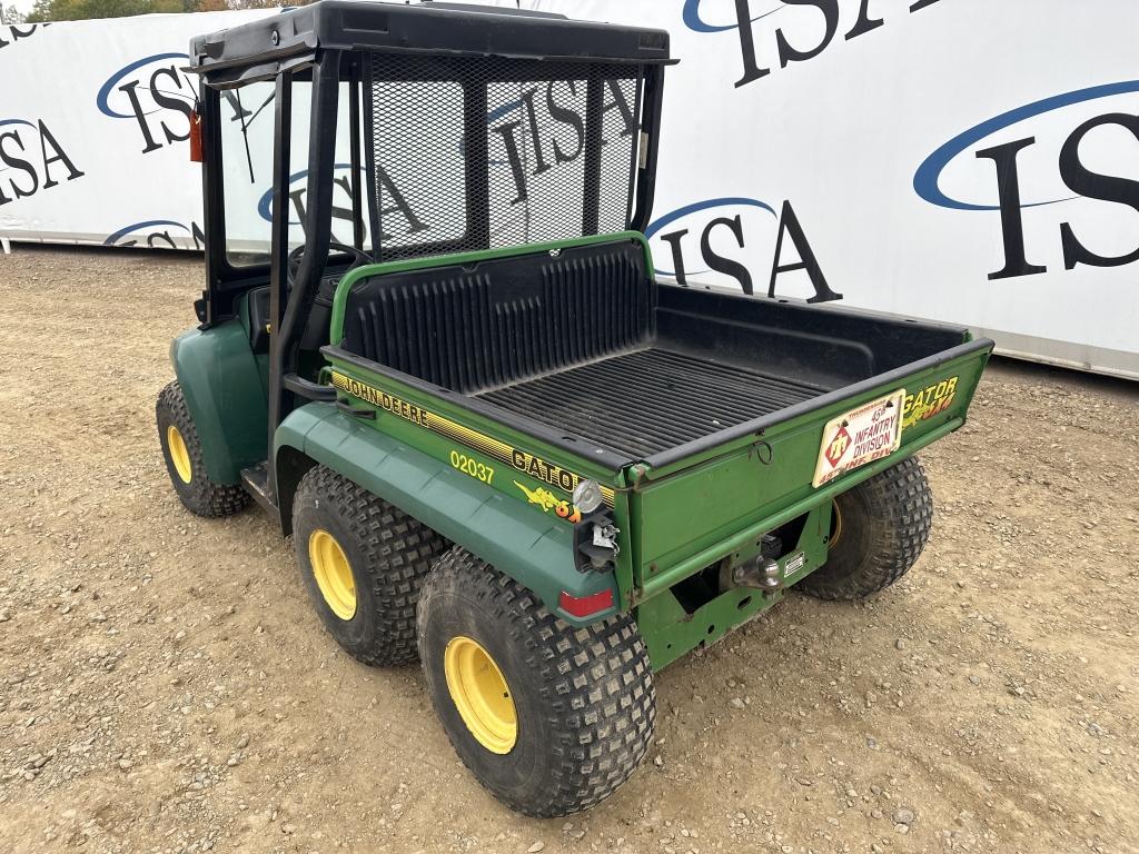 John Deere 6x4 Gator Utv