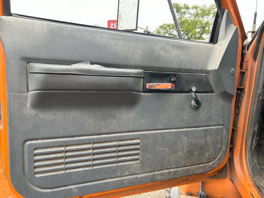2000 Chevrolet C7500 Dump/plow Truck