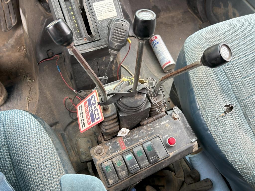 2000 Chevrolet C7500 Dump/plow Truck