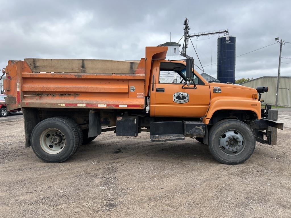 2000 Chevrolet C7500 Dump/plow Truck