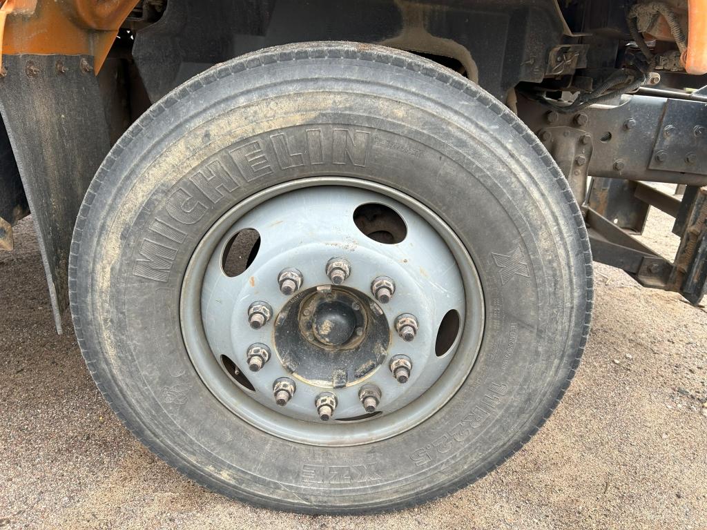 2000 Chevrolet C7500 Dump/plow Truck