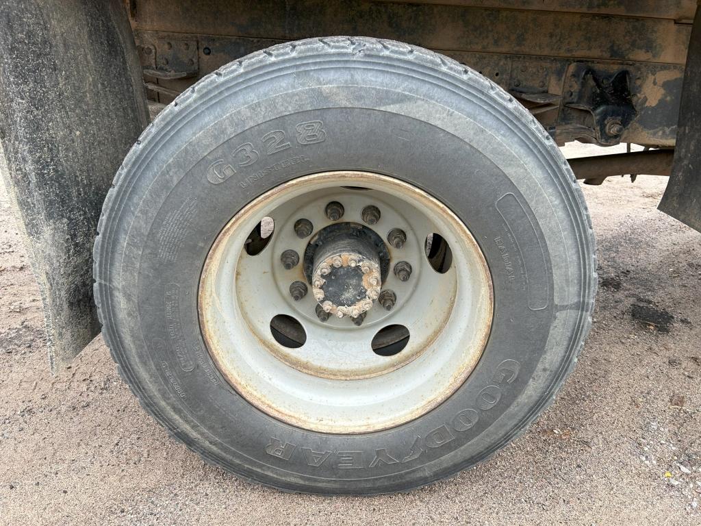 2000 Chevrolet C7500 Dump/plow Truck