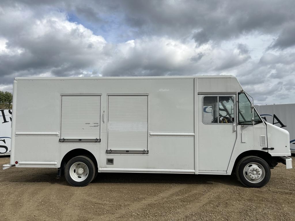 2019 Ford Box Truck