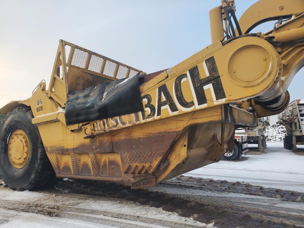 Caterpillar 637e Scraper