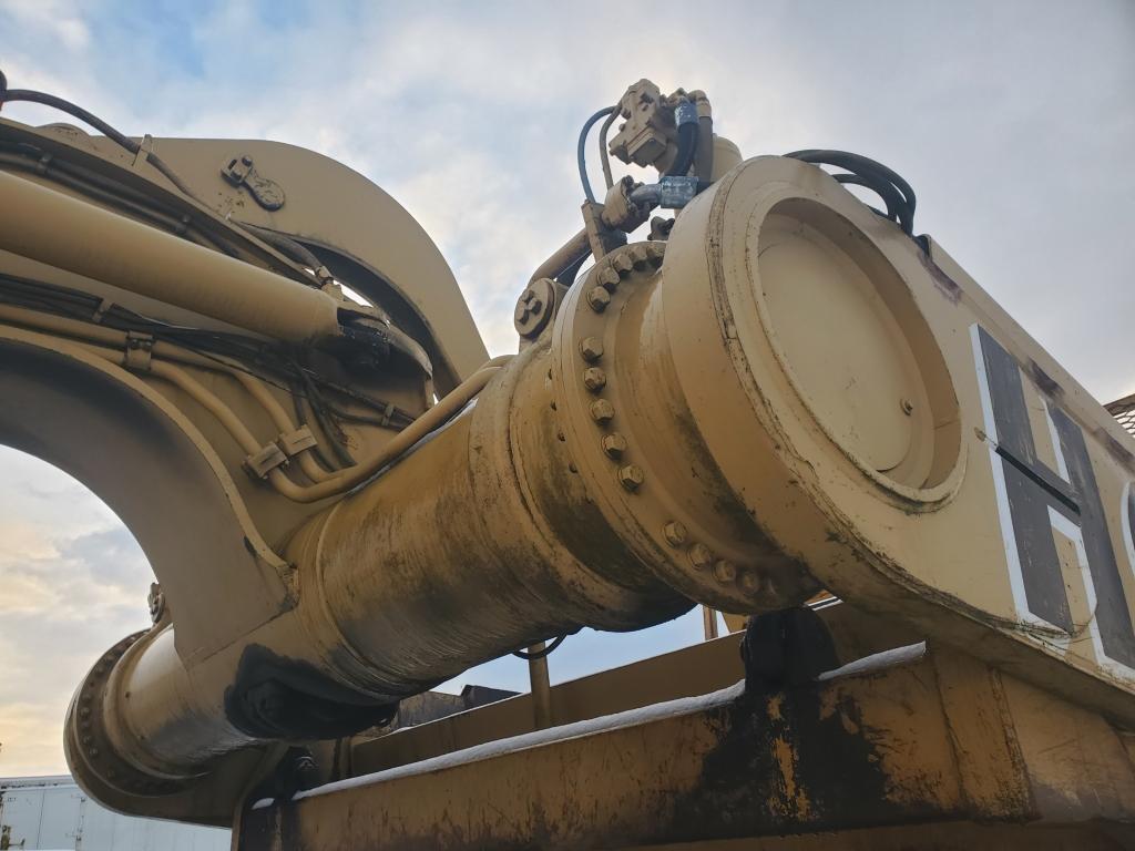 Caterpillar 637e Scraper