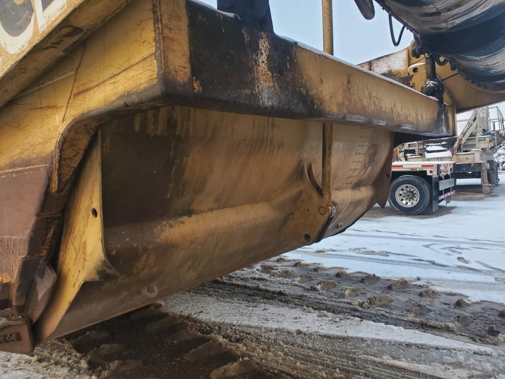 Caterpillar 637e Scraper