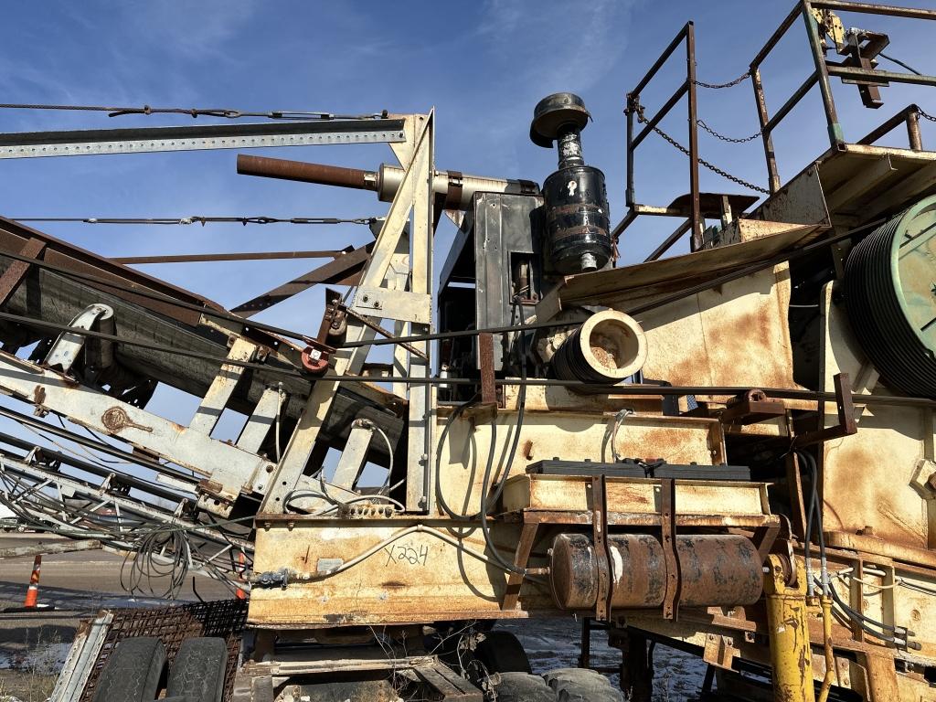 Hewitt Robins T-2142 Jaw Crusher