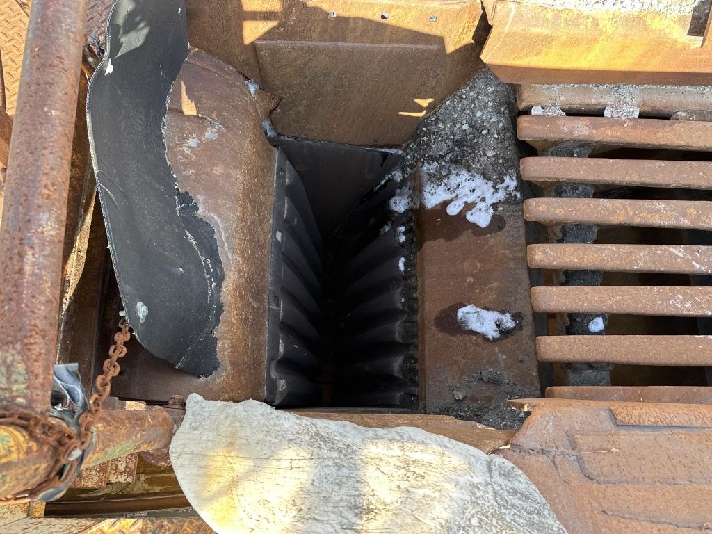 Hewitt Robins T-2142 Jaw Crusher