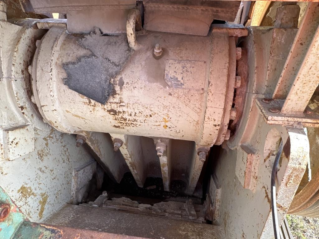 Hewitt Robins T-2142 Jaw Crusher