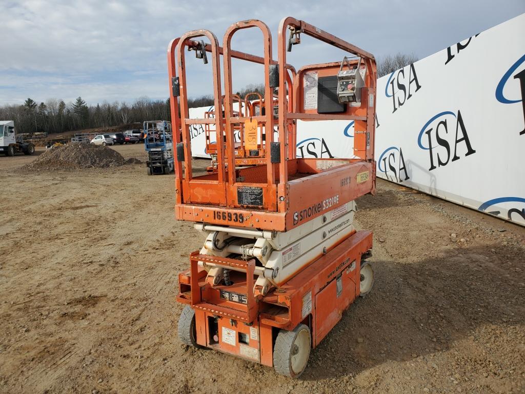 2016 Snorkel S3219e Scissors Lift