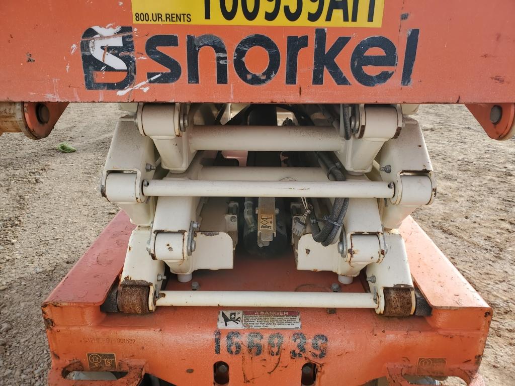 2016 Snorkel S3219e Scissors Lift