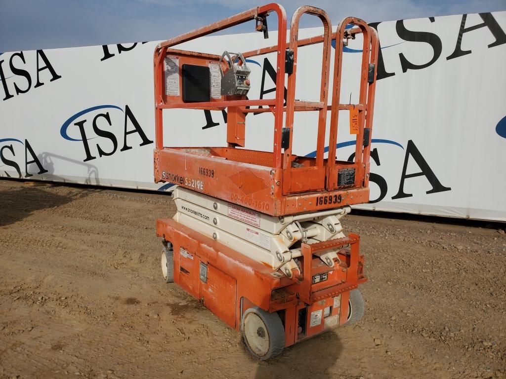 2016 Snorkel S3219e Scissors Lift