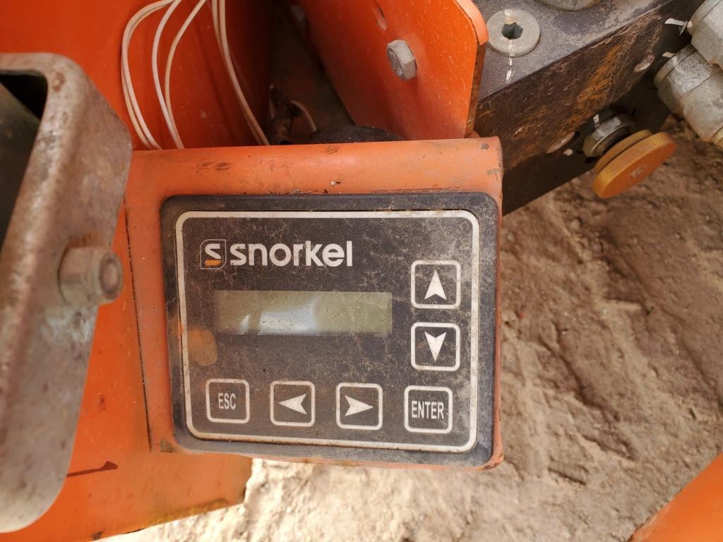 2016 Snorkel S3219e Scissors Lift