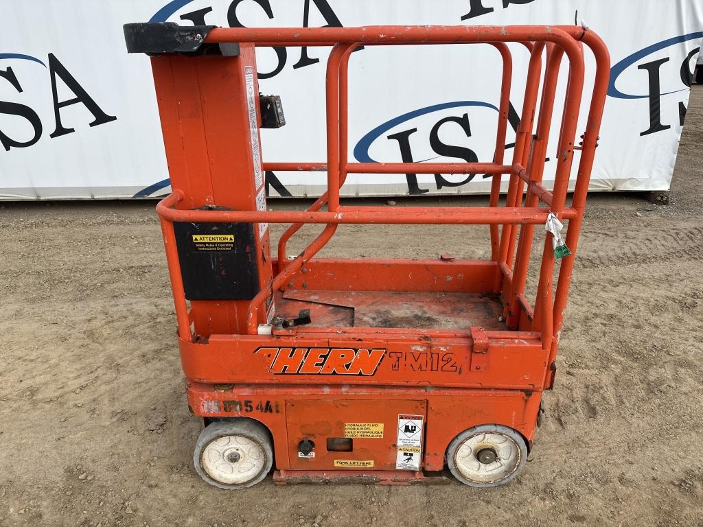 2015 Snorkel Tm12 Man Lift