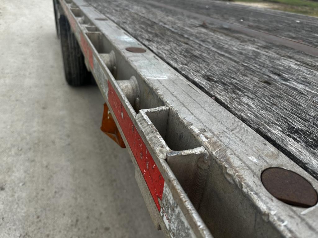 1997 Willson 48’ Flatbed