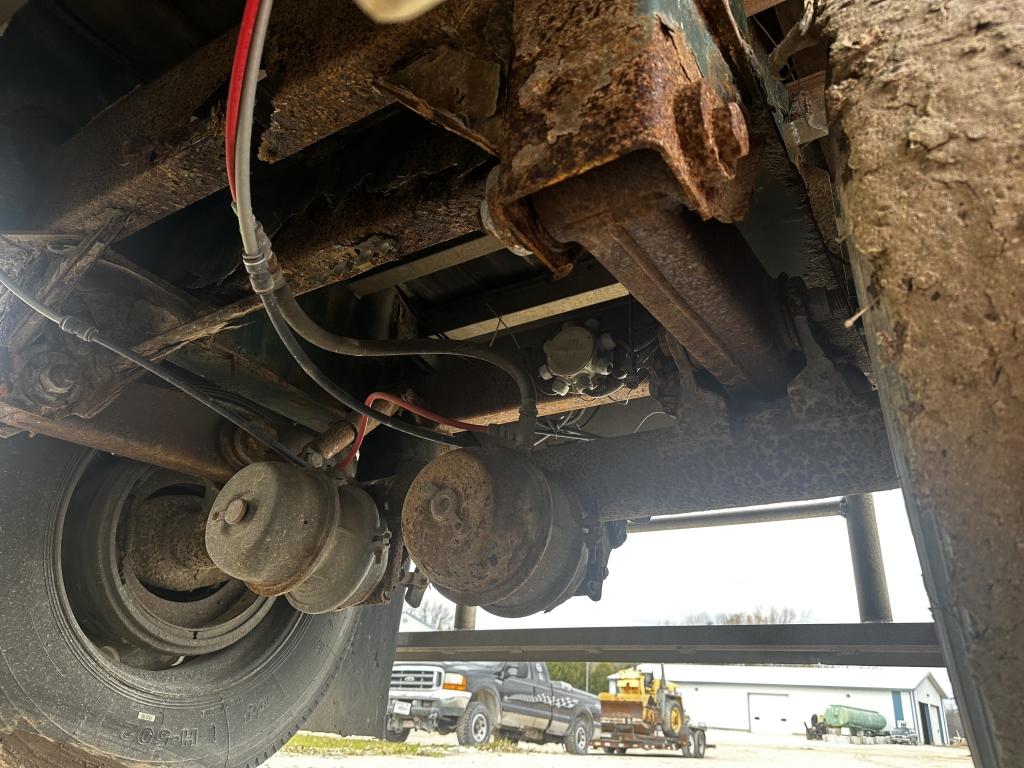 1997 Willson 48’ Flatbed