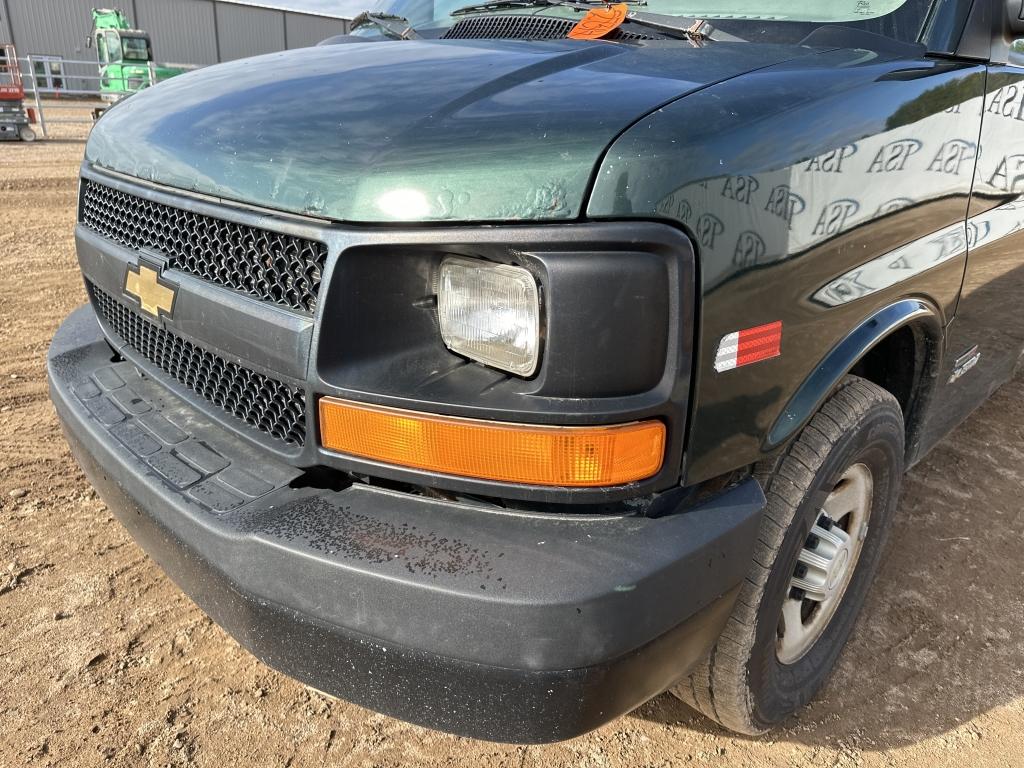 2006 Chevrolet Express Cargo Van