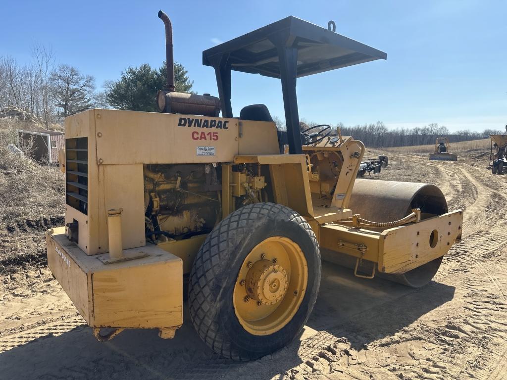 Dynapac Ca15pd Roller