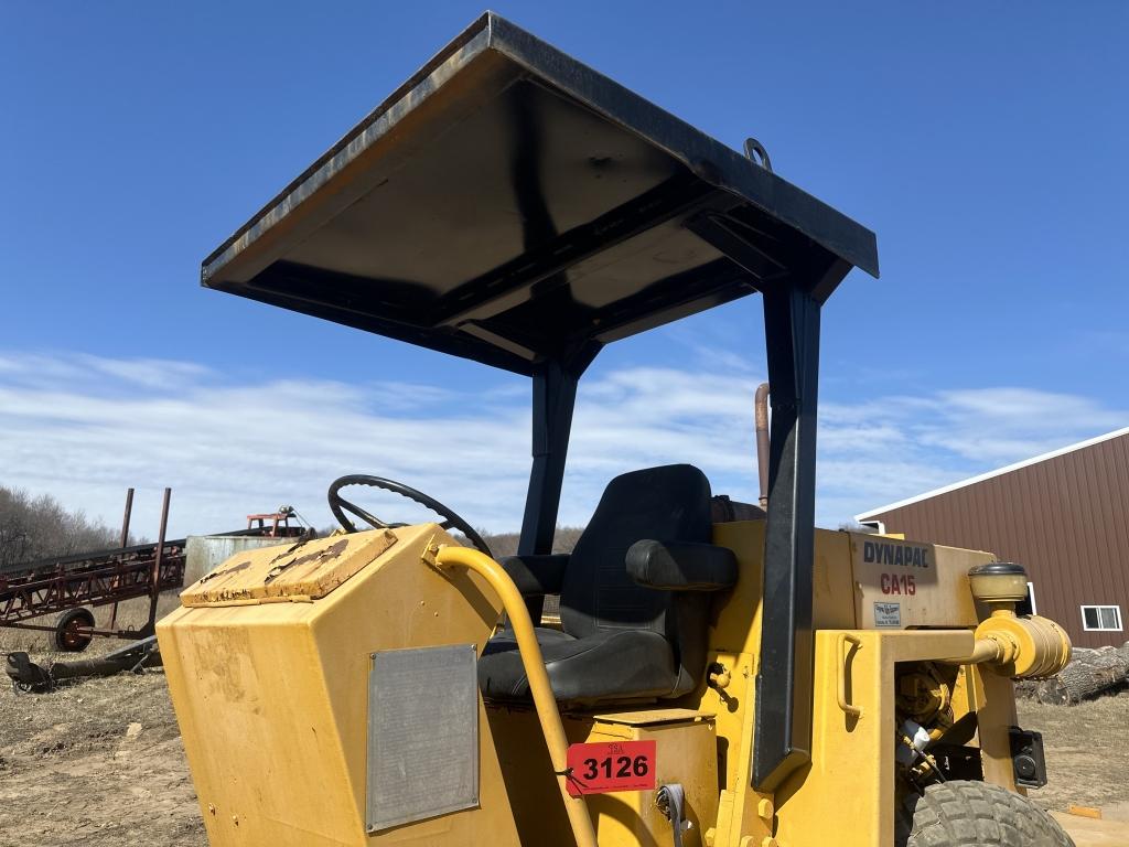 Dynapac Ca15pd Roller