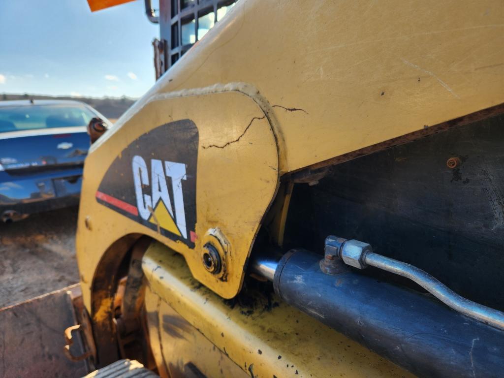 2003 Caterpillar 277 Skid Steer