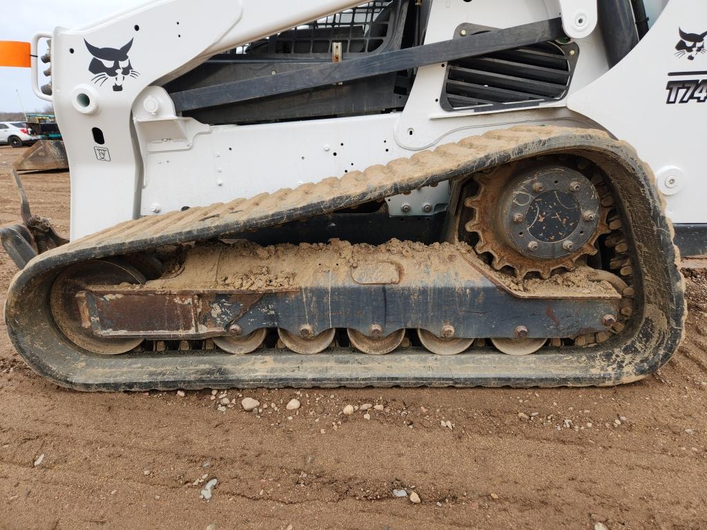 2017 Bobcat T740 Skid Steer