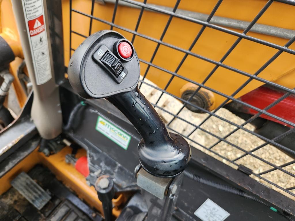 2015 Case Sr175 Skid Steer