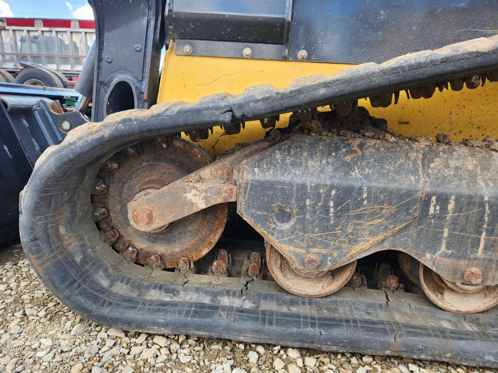 2016 New Holland C238 Skid Steer