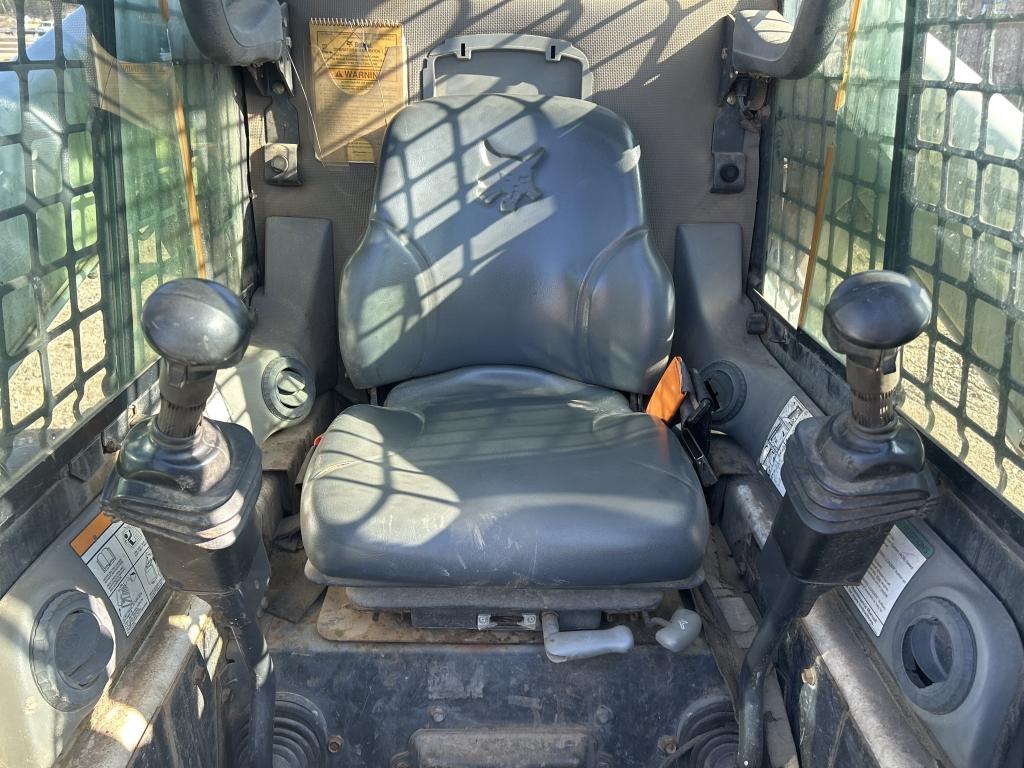 2005 Bobcat T190 Skid Steer