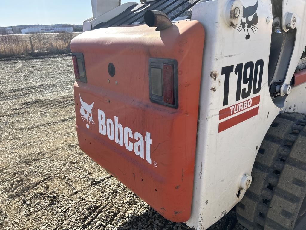 2005 Bobcat T190 Skid Steer