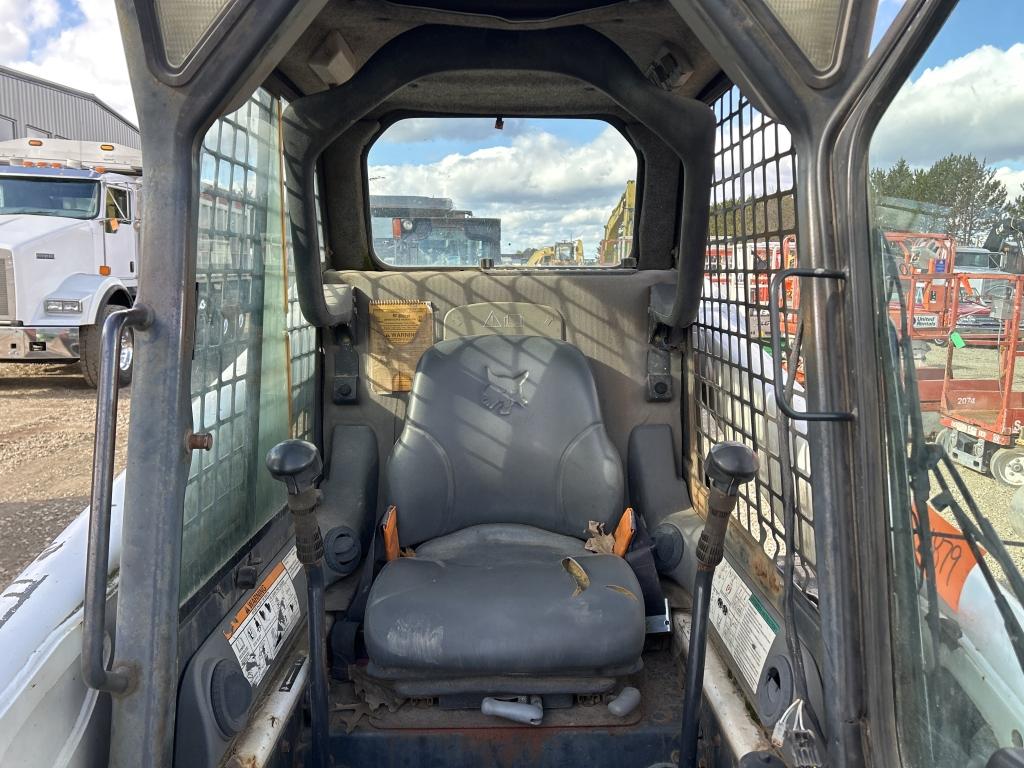 2005 Bobcat T250 Skid Steer