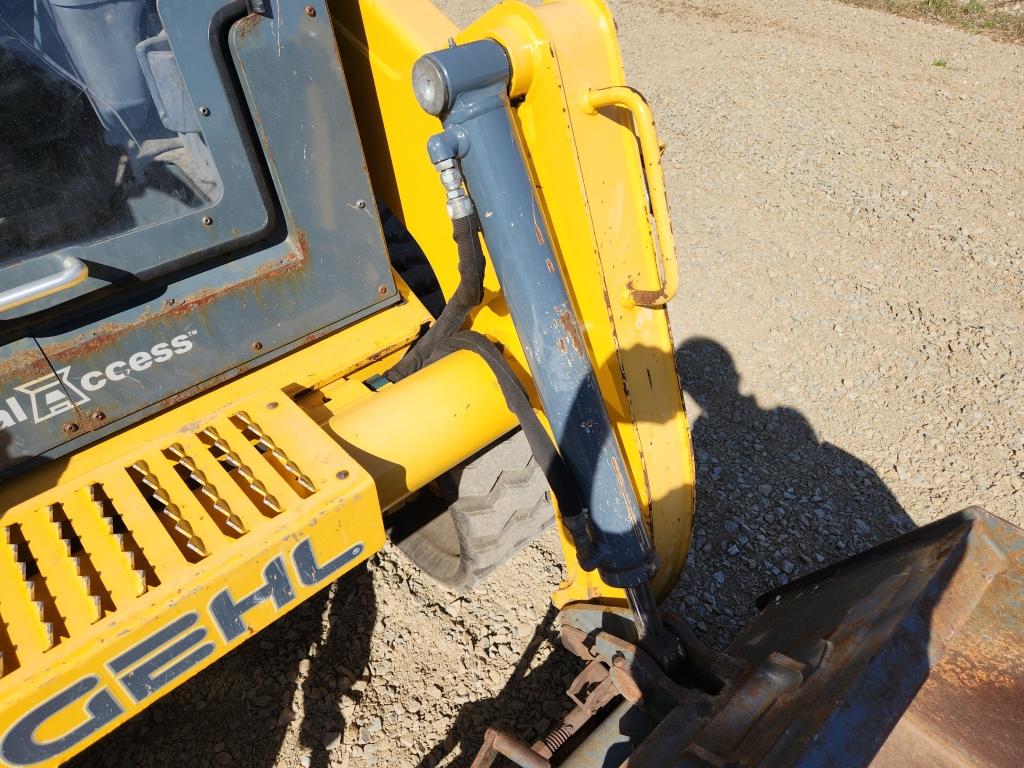 Gehl Rt215 Skid Steer