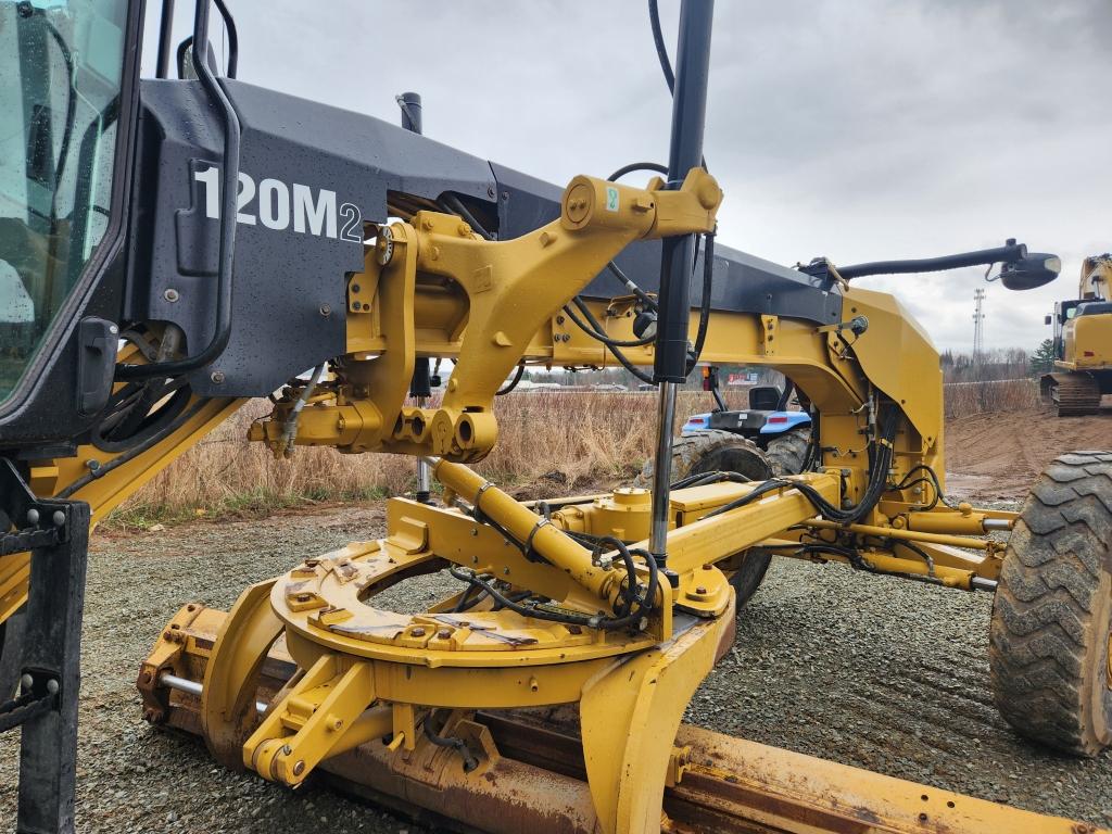 2014 Caterpillar 120m2 Motor Grader