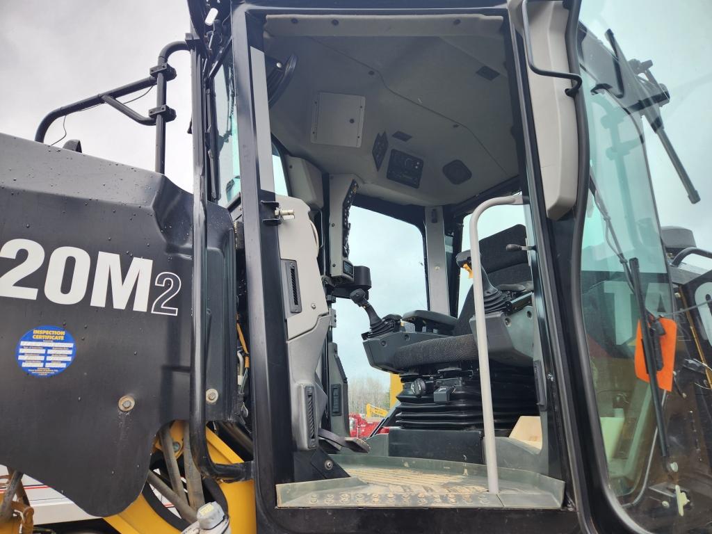 2014 Caterpillar 120m2 Motor Grader