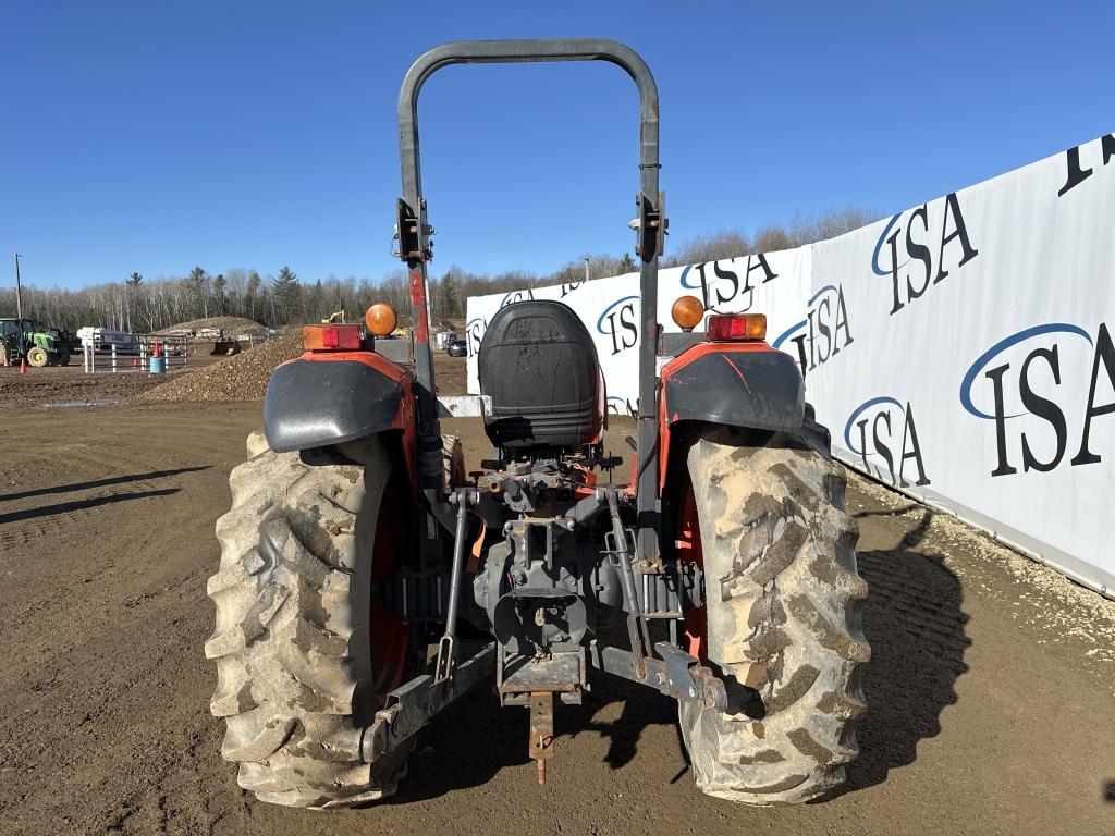 2015 Kubota M5660 4x4 Tractor