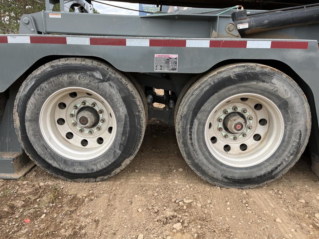Atlas Dual Drive-over Towable Conveyor System