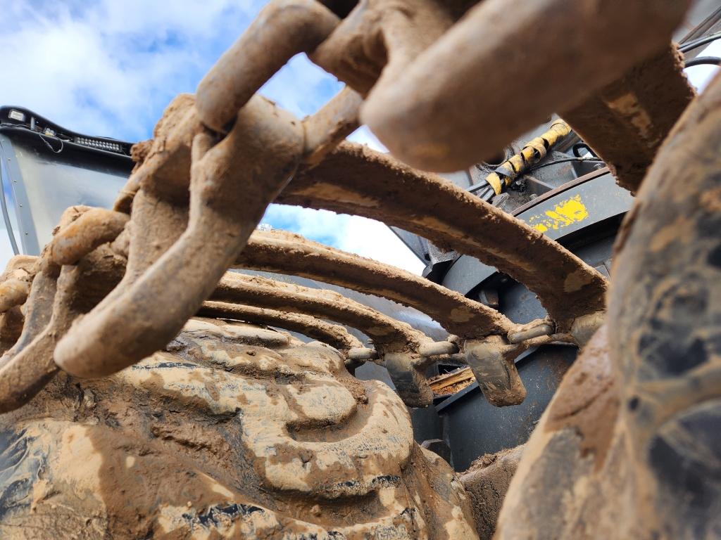 Tracks