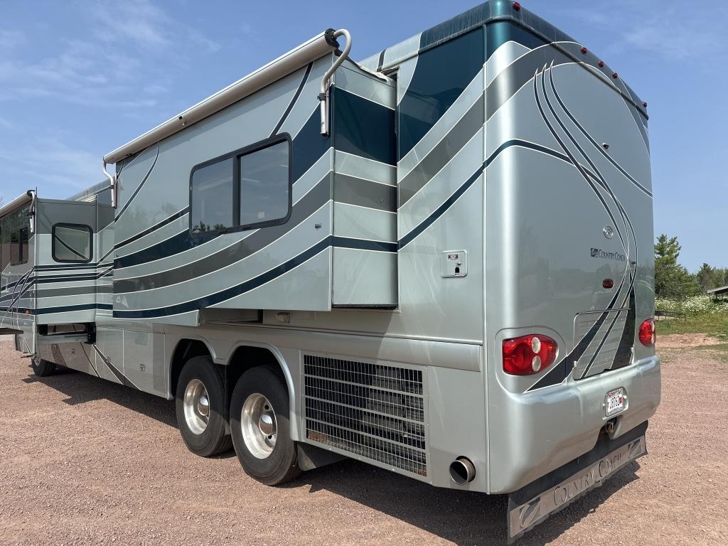 2004 Country Coach 42’ Intrigue Rv