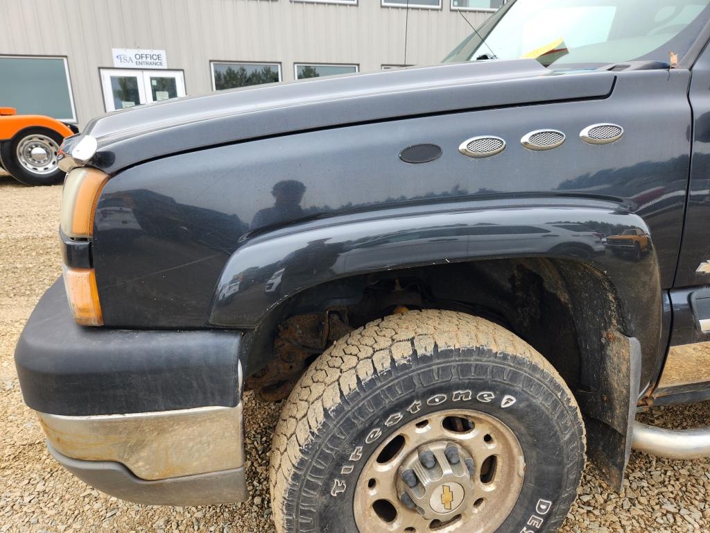 2005 Chevrolet Silverado 2500hd 4x4 Pickup Truck